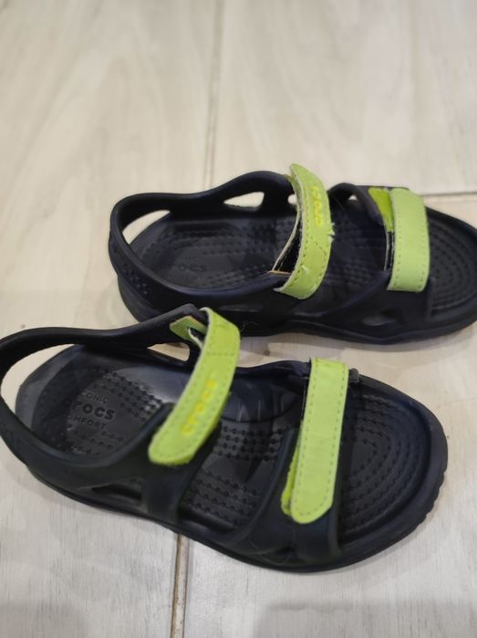 Сандалии Crocs C9
