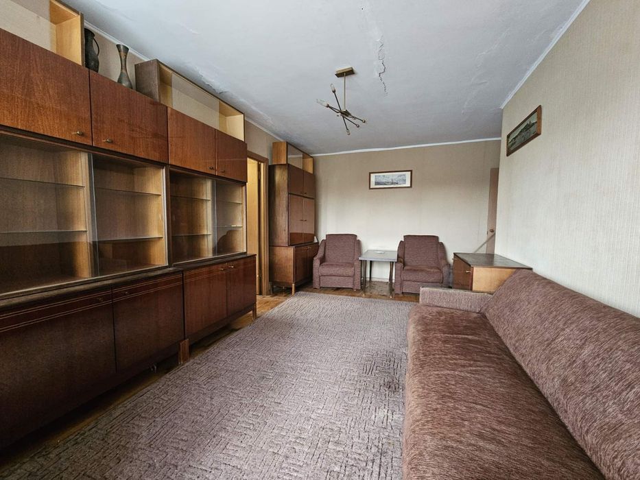 Продам 3х комнатную квартиру на Титова, Незалежности, Янгеля