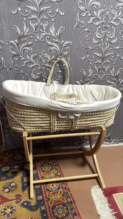 Кроватка-люлька, плетена