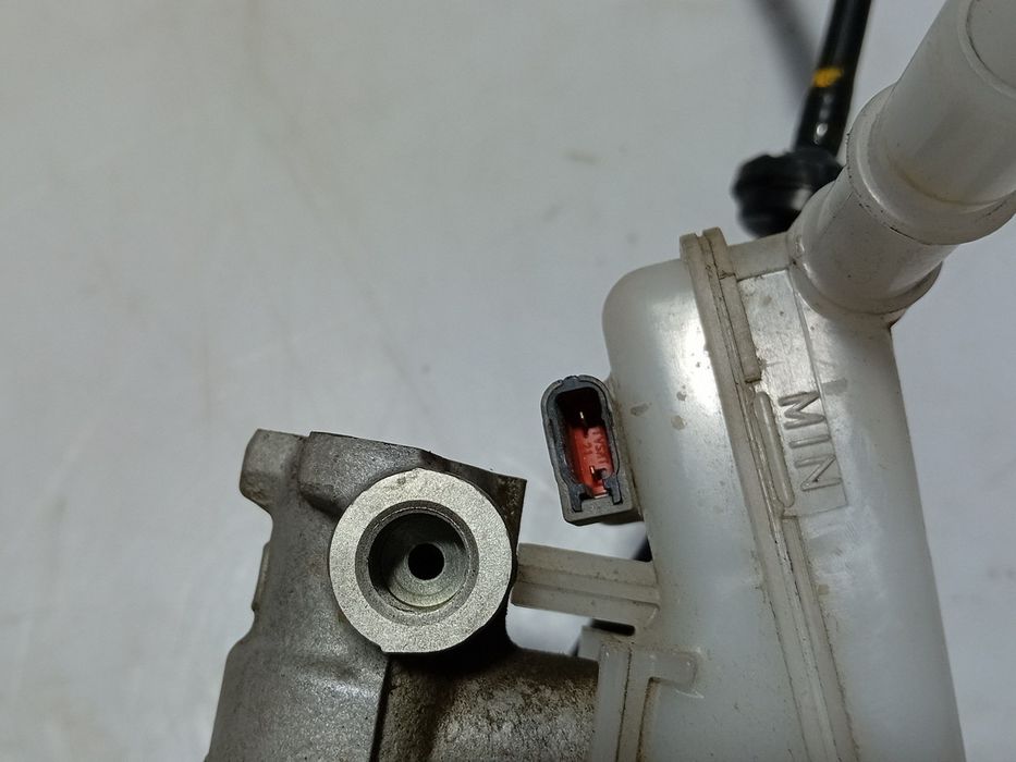 Servofreio FORD Tourneo Courier Kombi I