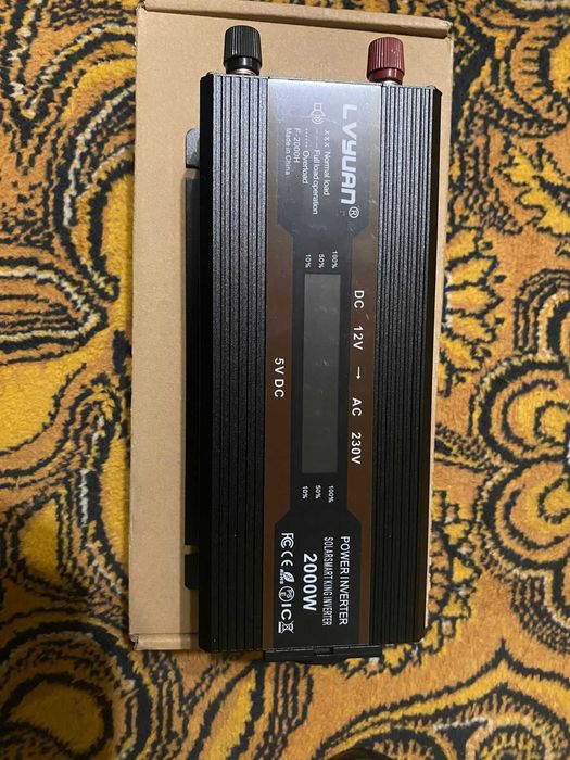 Продам інвертор LVYUAN 2000W