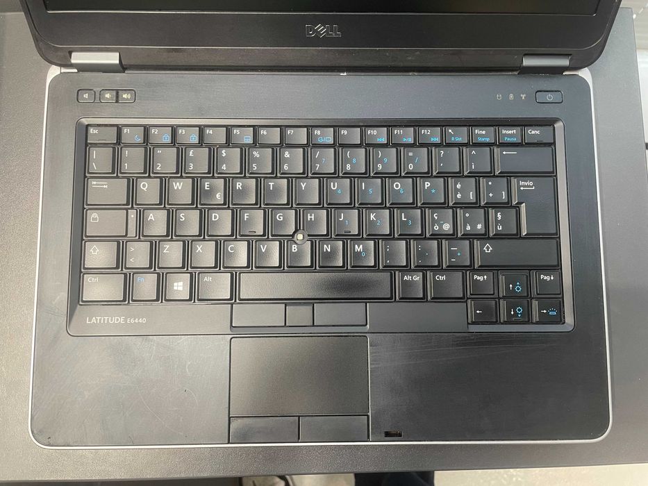 Для танків Dell Latitude E6440 Core i7-4600M Відео AMD Radeon HD 8690M