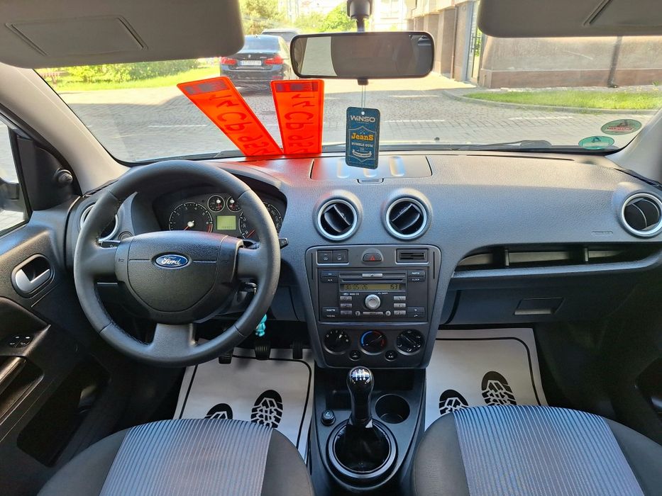 Продам  Ford Fusion 1.4 MPI