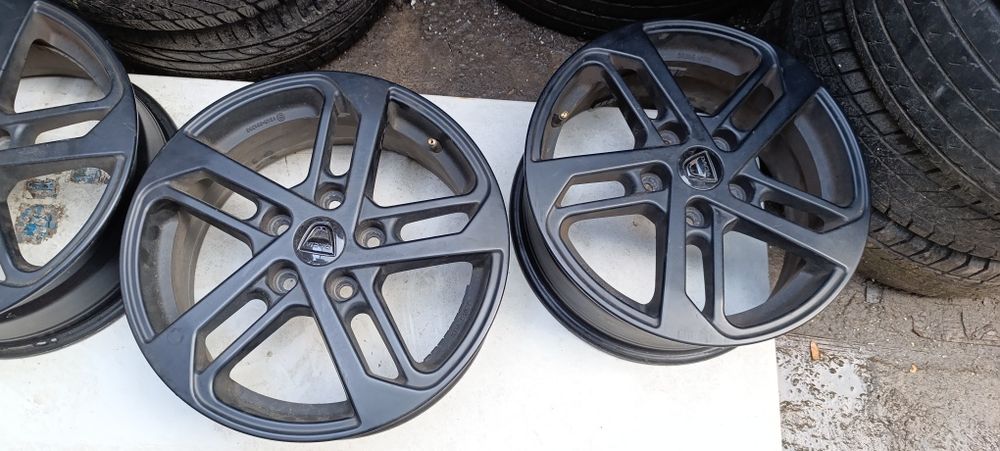 Диски Рено Трафік/Дачія Дастер/Нісан R16/5×114.3/6.5J/ЕТ50/DIA66.1; ідеальний комплект, з Німеччини