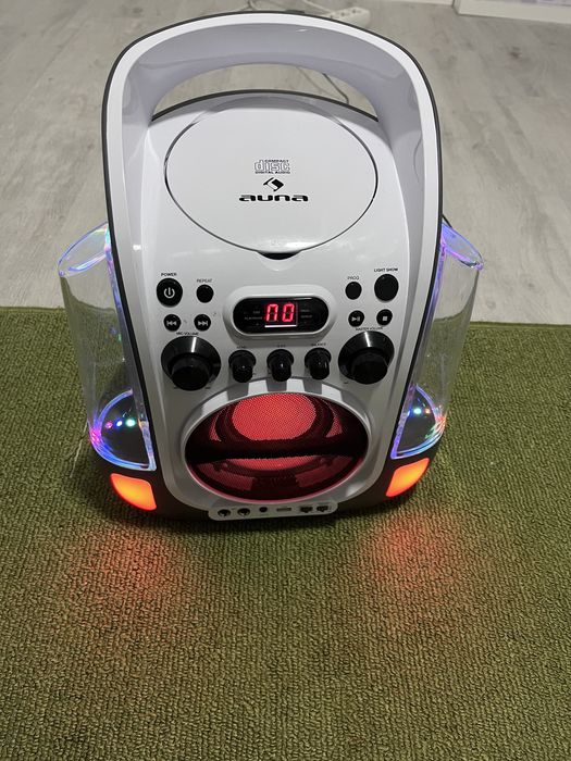 Karaoke Auna com efeito luzes