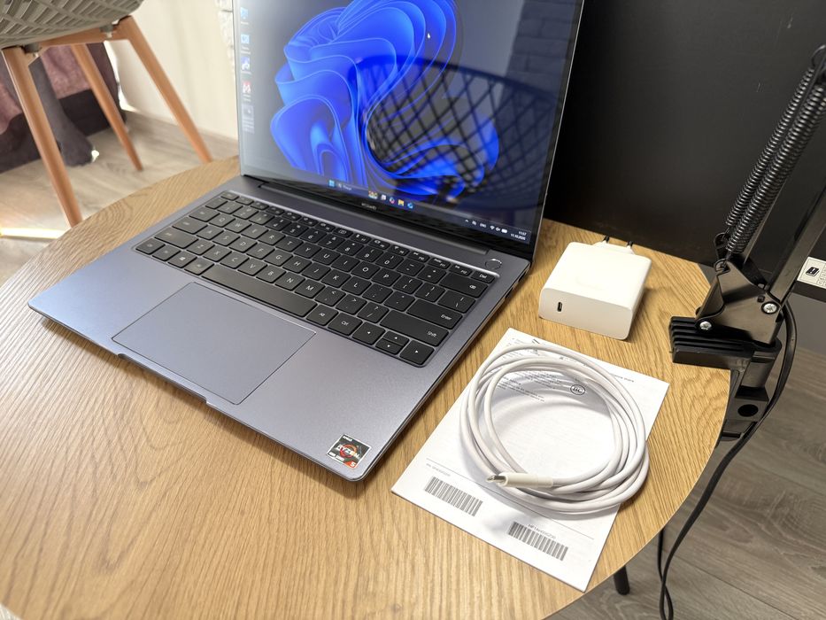 Huawei MateBook 14/Ryzen 5/512gb/8Gb (Б/у)