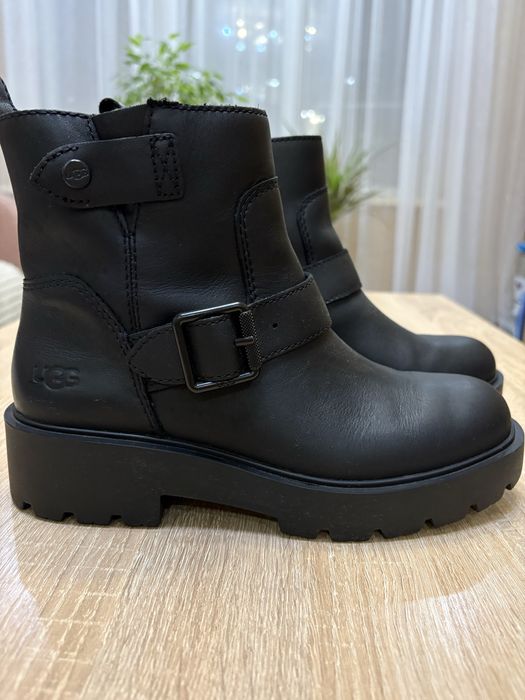 Демисезонные ботинки ugg , ботинки ugg