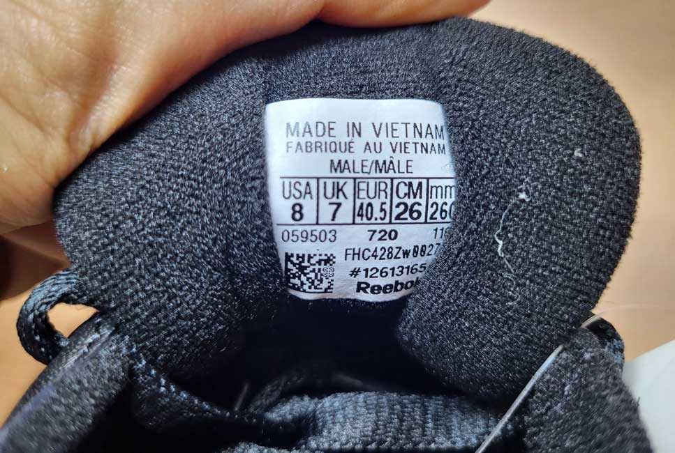 Новые! Кожаные кроссовки Reebok Classic Leather. 40.5 р-р, 26см.