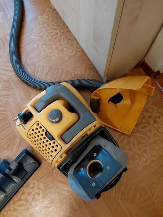 Пилосос Electrolux