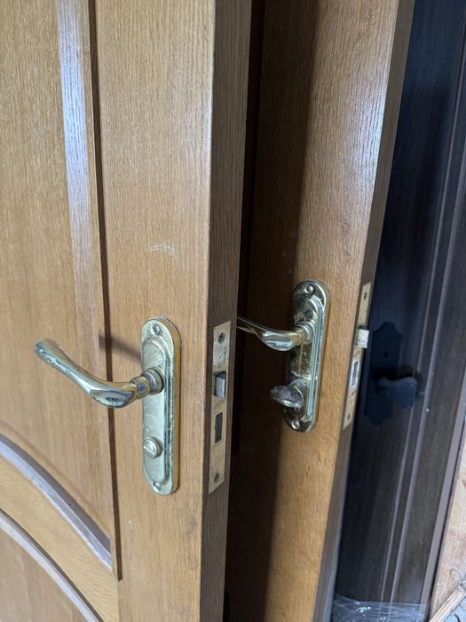 Двері міжкімнатні шпоновані