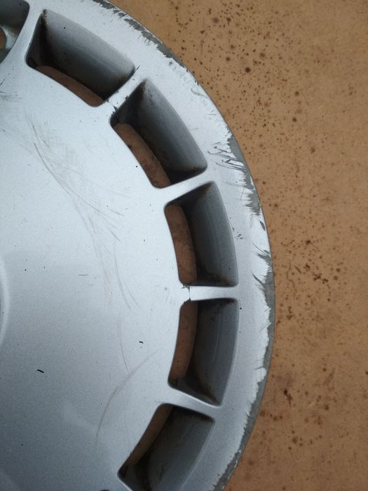 Колпак BMW 3 series дефектный