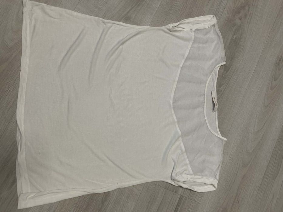 # Reserved bluzka krótki rękaw przezroczysty przód