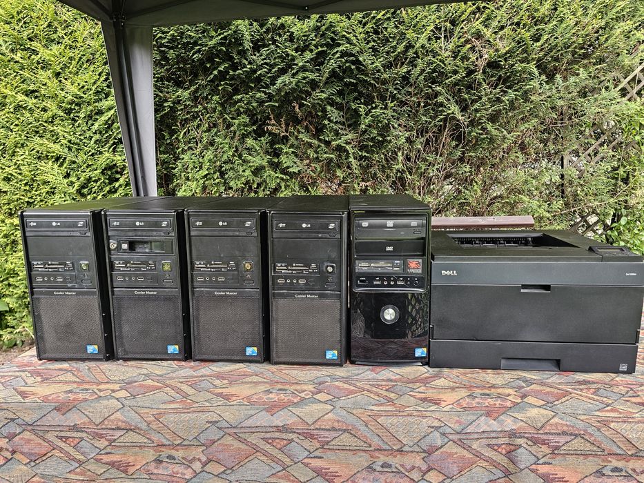 Sprzedam 5  komputerów + drukarka+2 laptopy .