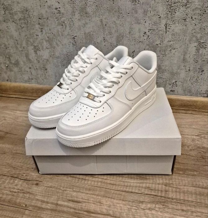 Nike Air Force 1 Brancas novas c/fatura Nike