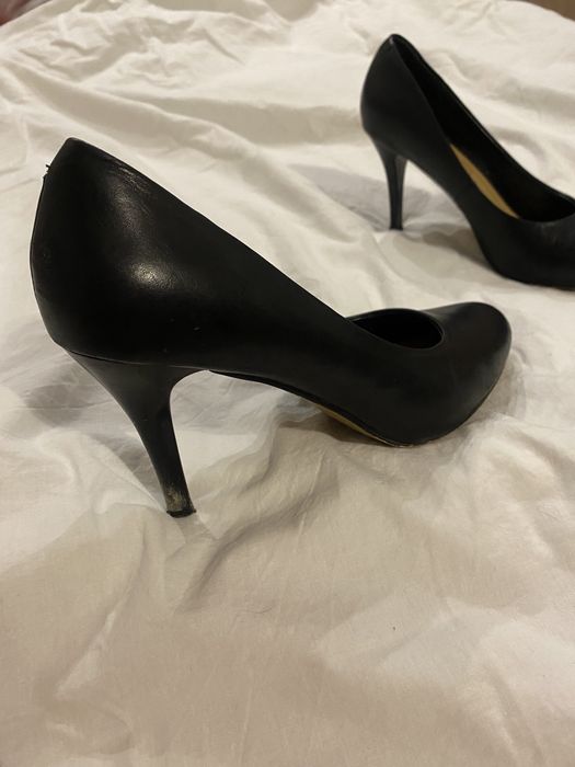Buty na obcasie lasocki