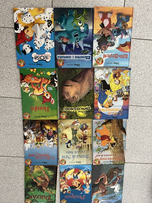 24 livros coleção Disney