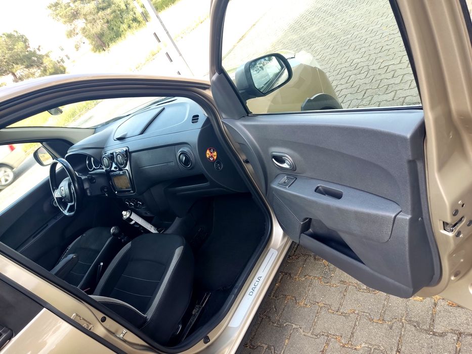 Dacia lodgy 2019 stepway 7 lugares muitos extras pronta a circular