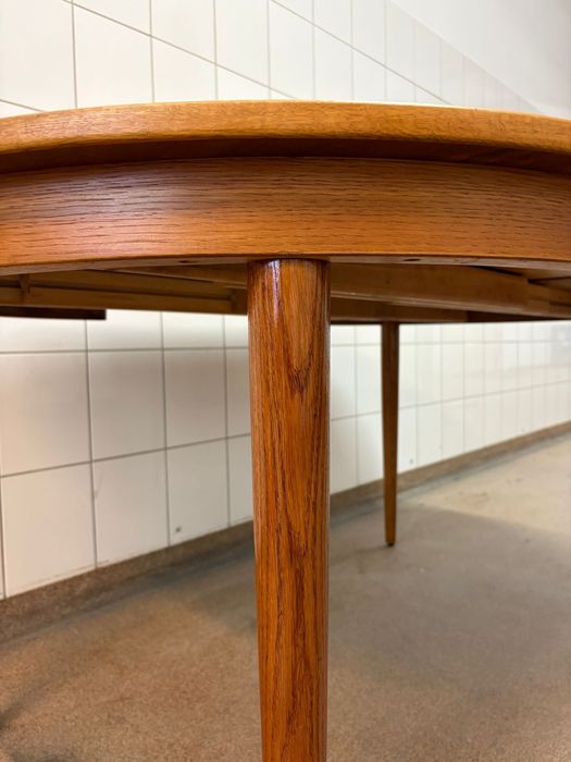 Stół okrągły dębowy rozkładany lata 60 vintage
