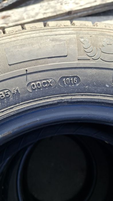 Opony Michelin  235/65/16C