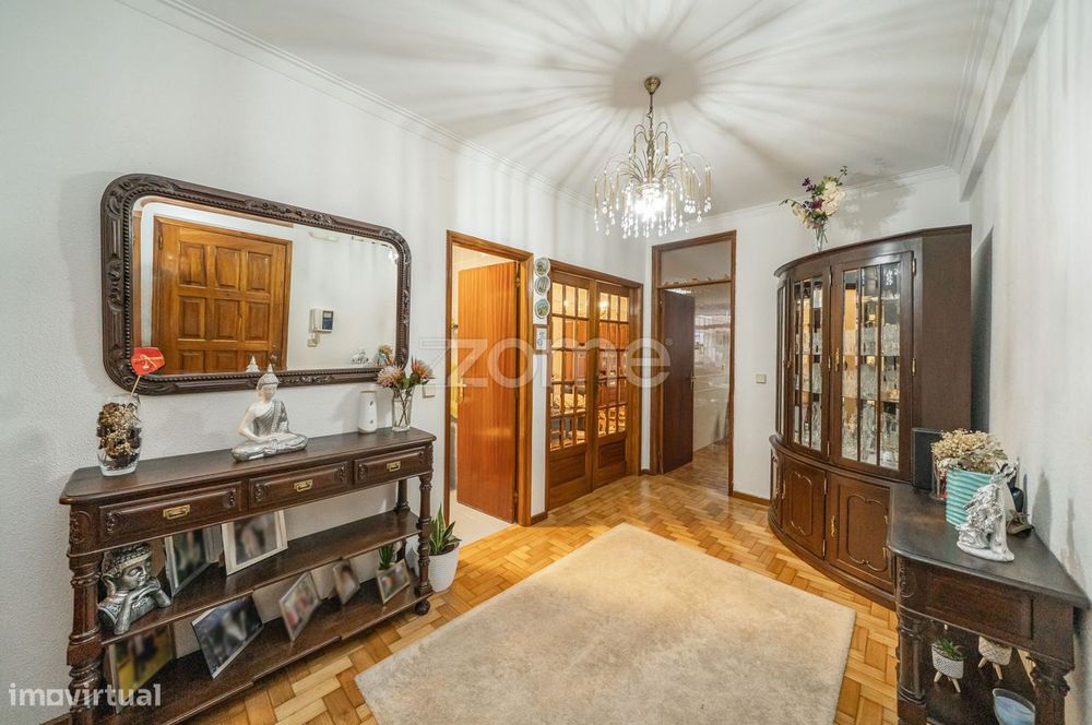 Apartamento T3 em Ferreiros, Braga