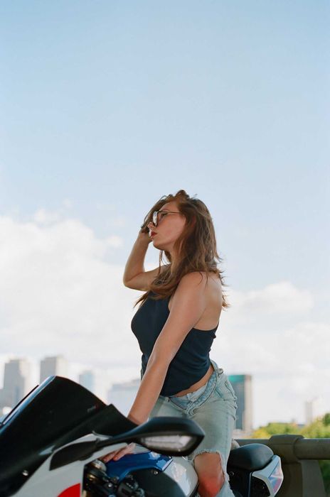 Фотокамера Olympus OM-PC з обʼєктивом Zuiko 50mm f/1.8