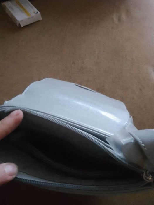 Нова сумочка для дівчинки