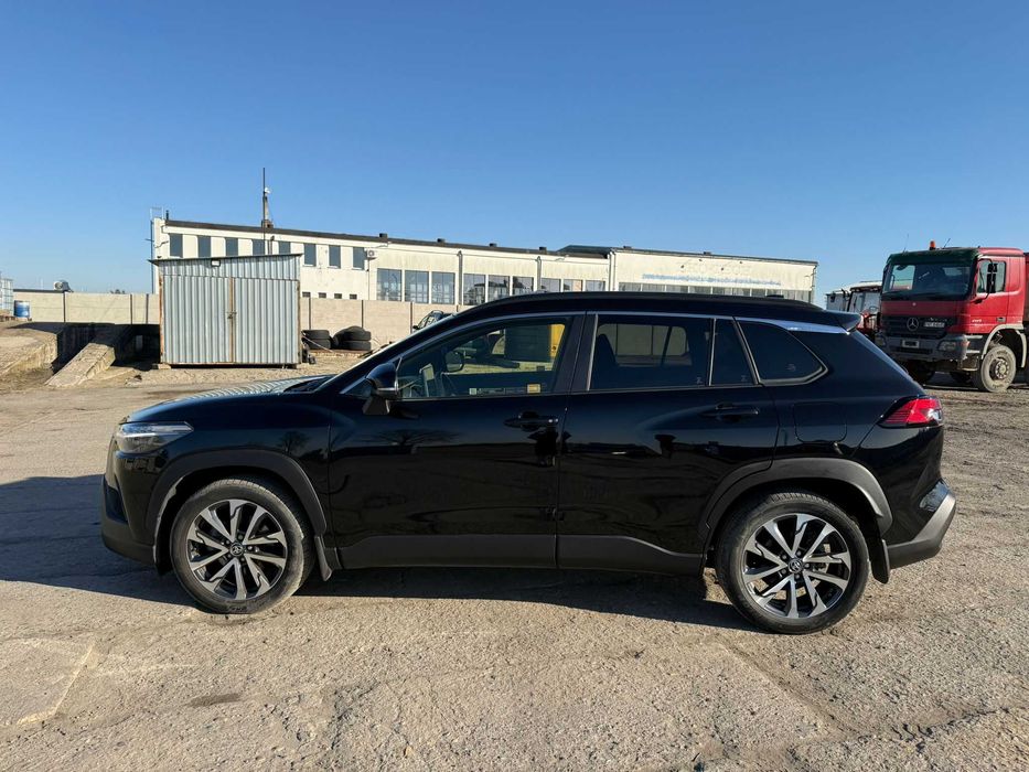 Toyota Corolla Cross 2023r STYLE + TECH - Sprzedaż lub Cesja