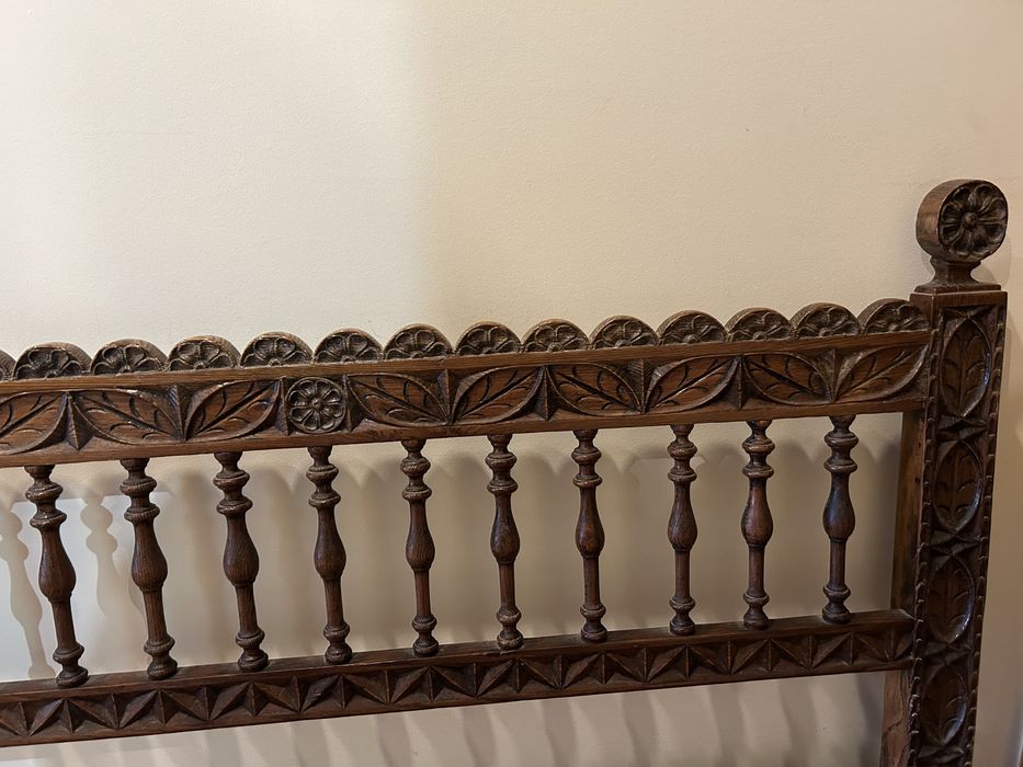 Banco baú antigo trabalhado à mão com arrumação, antiguidade64751450141057122