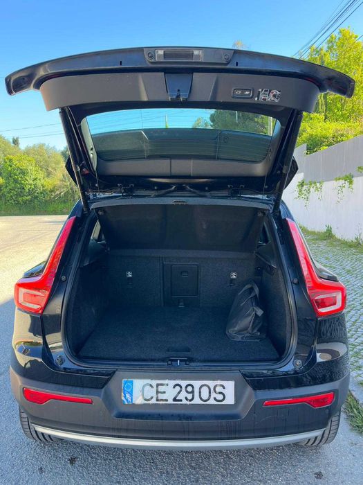 Volvo XC40 1.5 T5 Recharge - Plug IN