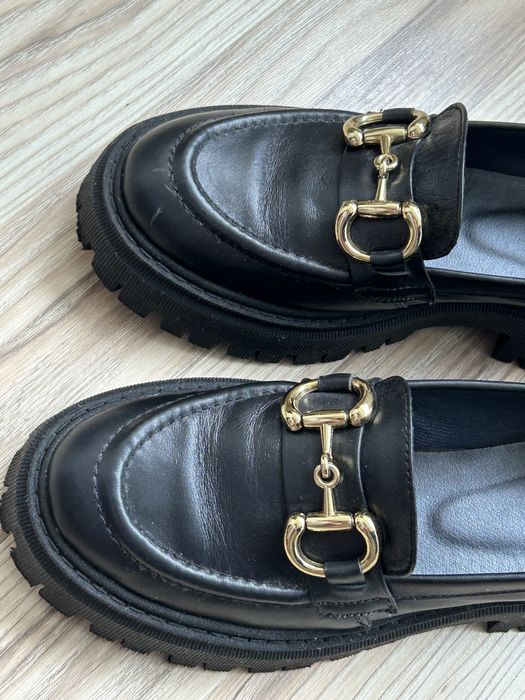 Лофери шкіряні 38 розмір