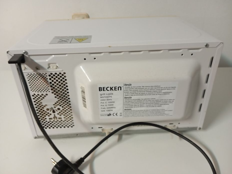 Microondas Becken com grill