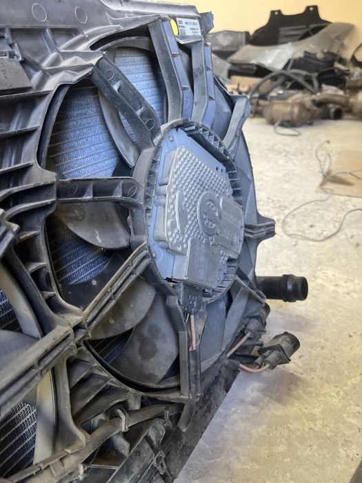 4H0121003N вентилятор дифузор audi a4 a5 a6 a7 a8 взборі 4h0121003