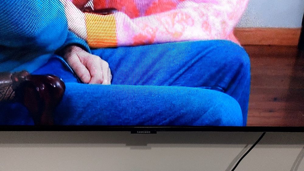 Tv samsung 55CU7172 uszkodzony