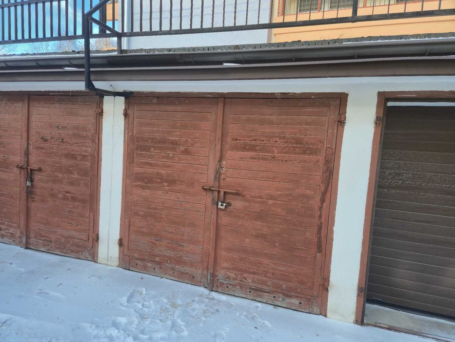 Garaż - ul. Bursztynowa 37