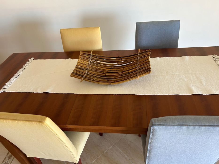 Conjuntos de mesa, 6 cadeiras e aparador