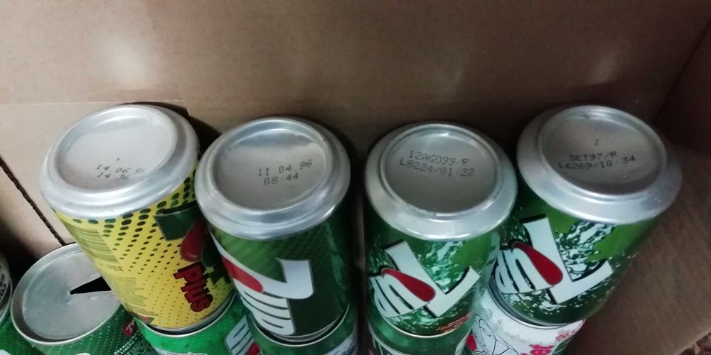 Coleção de Latas antigas 7 Up - Anos 80 e 90-Lote de 15 especiais