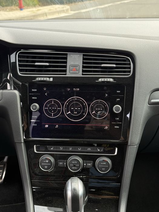 Volkswagen Golf GTI 7.5