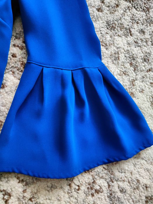 Bluzka H&M kolor niebieski kobaltowym rozmiar 34/36