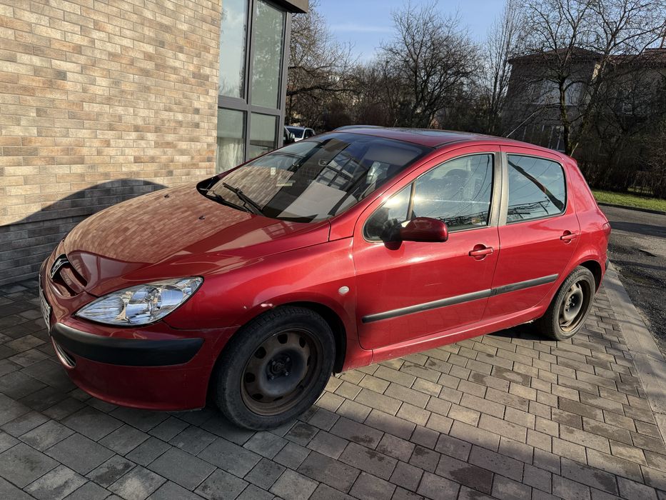 Автомобіль Peugeot 307
