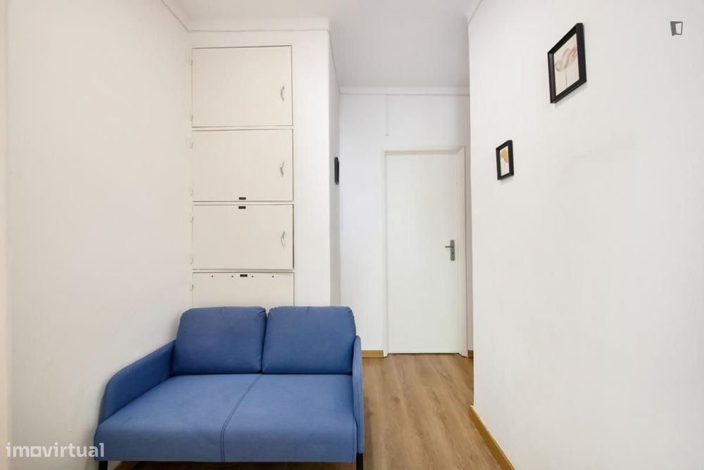 Quarto - localizado em Benfica Lisbon