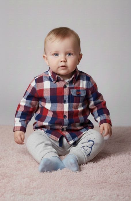 Набор вещей на мальчика Жилетка Gap +Рубашка в клетку Orchestra +штаны