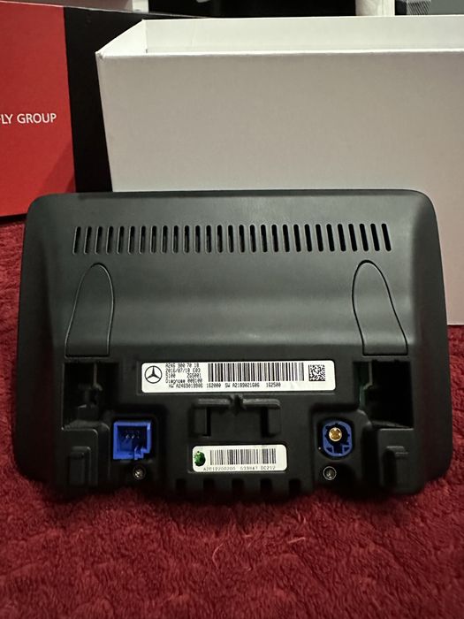 Ecrã Multimédia Original Mercedes-Benz