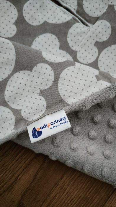 Paka MIX Kocyk do fotelika, buciki, skarpetki, prześcieradło paczka ró