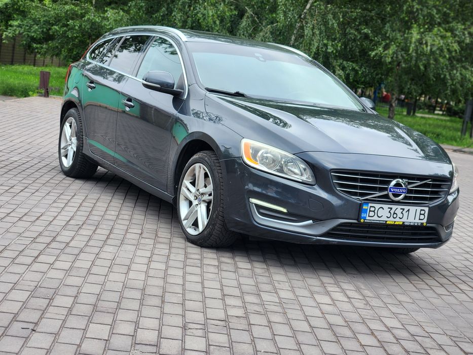 Volvo V60 T5 2014г