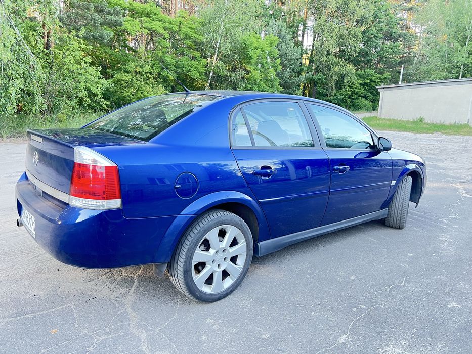 Продам Vectra 2004 VIN W0L0ZCF6941054215 фото оголошення 3 з 24