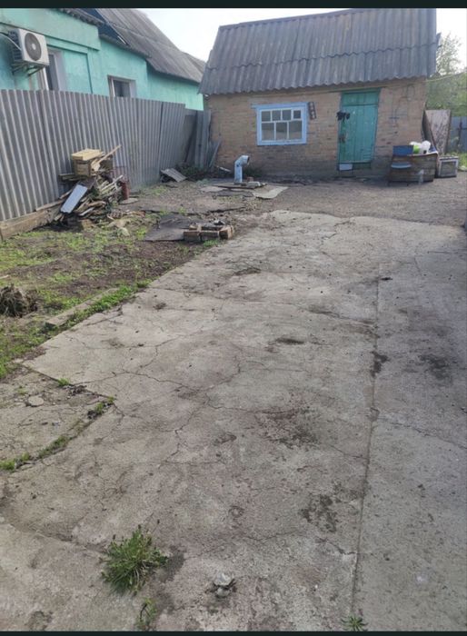 Продам 3 кімнатний будинок на Кущівці