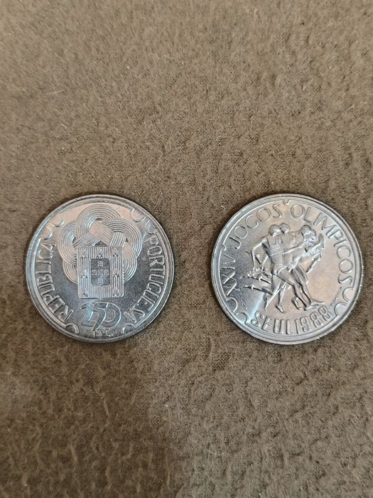 2 Moedas comemorativas de 250 Escudos dos Jogos Olímpicos de Seul 1988