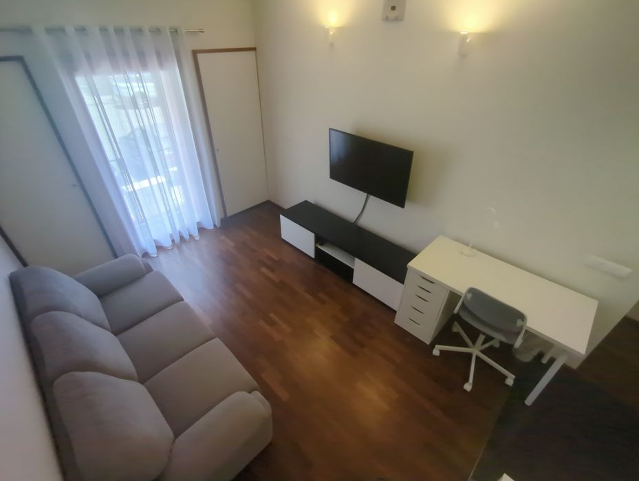 Arrenda-se apartamento T1
