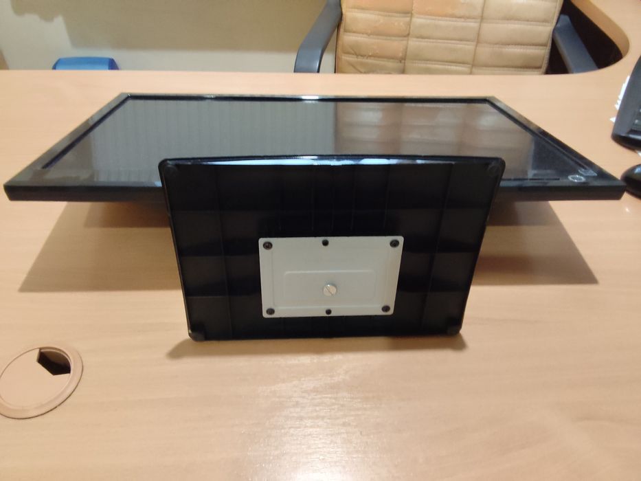 Монитор LG на 4К