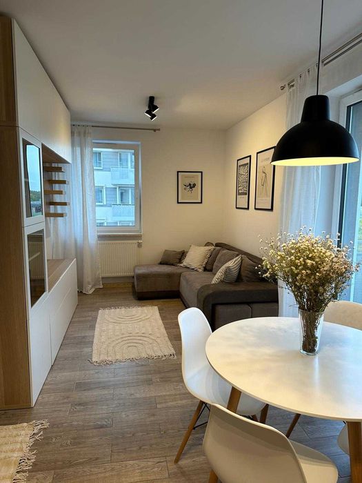Mieszkanie 3-pokojowe, ul. Wileńska, balkon, miejsce postojowe, w pełni umeblowane, od 1 sierpnia